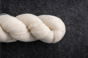 Naturel • Bluefaced Leicester 100% SUPERWASH LACE