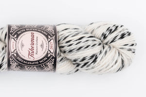 Blanche • ÉPHÉMÈRE Peruvian Highland Wool noir et blanc DK NSW